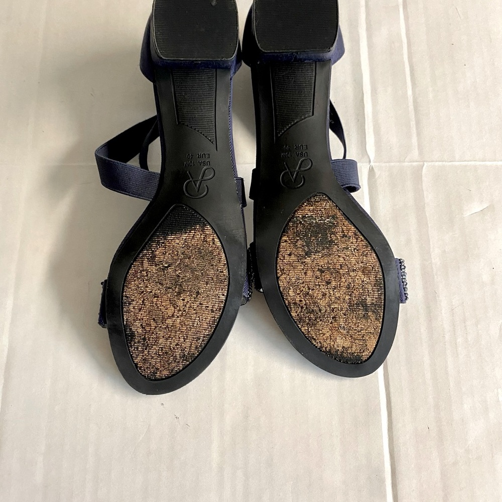 Adrianna Papell royal blue beaded shoes size 10.Beautiful beading. - Picture 11 of 13